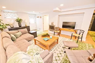 16 Warren Ave, Newton, MA 02465 - Photo 31
