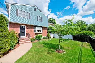 16 Warren Ave #16, Newton, MA 02465 - Photo 39