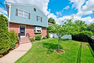16 Warren Ave, Newton, MA 02465 - Photo 39