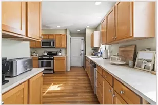 18 Chandler St, Arlington, MA 02474 - Photo 3