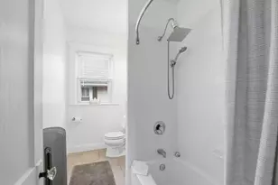 72-74 Parmenter Rd, Waltham, MA 02543 - Photo 15