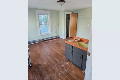 89 Friend St, Gloucester, MA 01930 - Photo 7