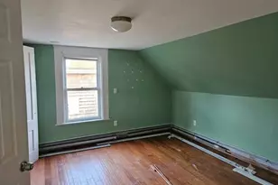 89 Friend St, Gloucester, MA 01930 - Photo 11