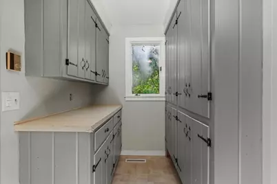 39 Westview Ter, Easthampton, MA 01027 - Photo 13