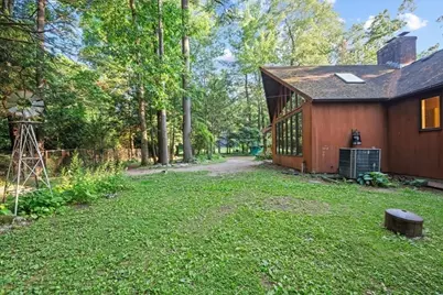 39 Westview Ter, Easthampton, MA 01027 - Photo 27