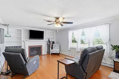 52 Elbert Rd, Agawam, MA 01001 - Photo 5