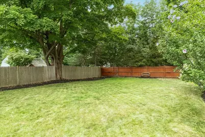 27 Chestnut Street, Danvers, MA 01923 - Photo 33