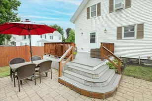 27 Chestnut St, Danvers, MA 01923 - Photo 31