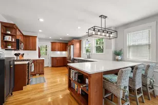 110 Poplar St, Watertown, MA 02472 - Photo 7