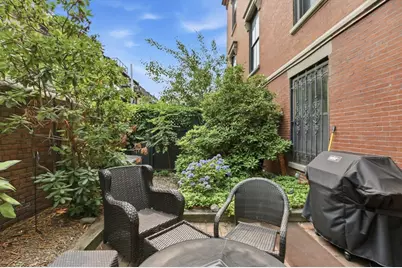 130 Appleton St #1E, Boston, MA 02116 - Photo 15