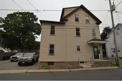 25 Sherman St #2, Peabody, MA 01960 - Photo 1