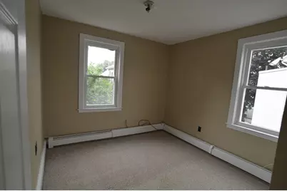 25 Sherman St #2, Peabody, MA 01960 - Photo 7
