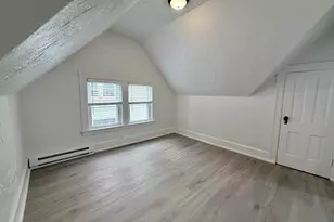 5 Stoneland Rd, Worcester, MA 01603 - Photo 9
