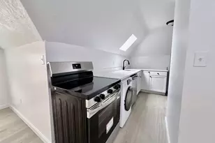 5 Stoneland Rd, Worcester, MA 01603 - Photo 3