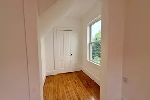 5 Stoneland Rd, Worcester, MA 01603 - Photo 11
