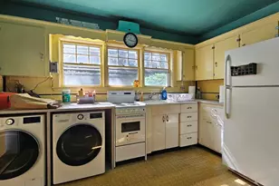 994 Pleasant St, Canton, MA 02021 - Photo 7