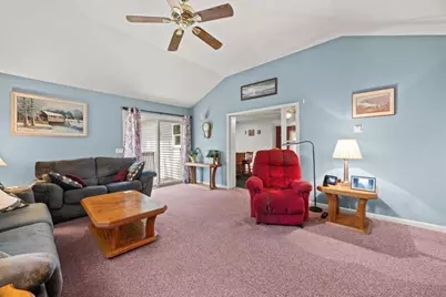 418 Webster St, Hanover, MA 02339 - Photo 41