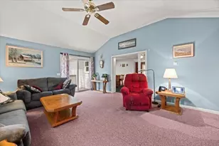 418 Webster St, Hanover, MA 02339 - Photo 41