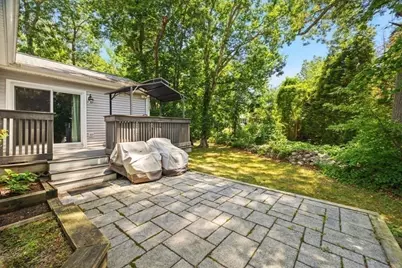 418 Webster St, Hanover, MA 02339 - Photo 9