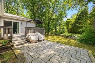 418 Webster St, Hanover, MA 02339 - Photo 9