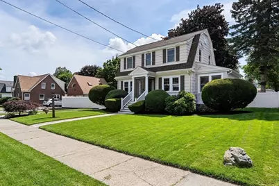 12 Sunset Rd, Stoneham, MA 02180 - Photo 35