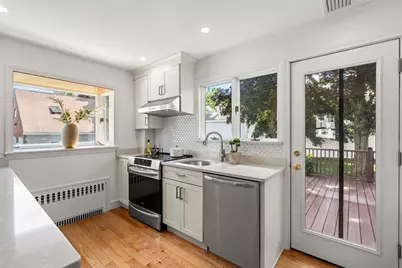12 Sunset Rd, Stoneham, MA 02180 - Photo 9
