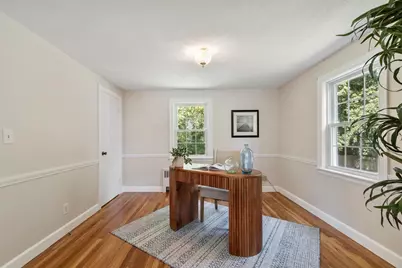7 Curve Street, Bedford, MA 01730 - Photo 5