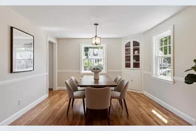 7 Curve Street, Bedford, MA 01730 - Photo 7