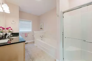 14 Hathaway Pond Cir, Rochester, MA 02770 - Photo 17