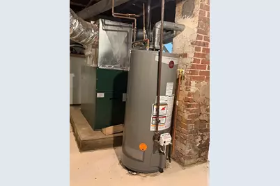 32-34 Sherman St, Foxboro, MA 02035 - Photo 15
