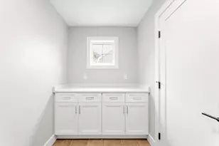 29 Keystone, Boston, MA 02132 - Photo 25