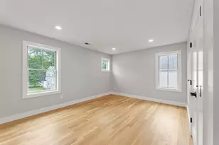 29 Keystone, Boston, MA 02132 - Photo 17