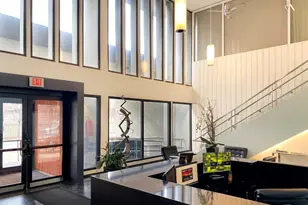 566 Commonwealth Ave, Boston, MA 02215 - Photo 13