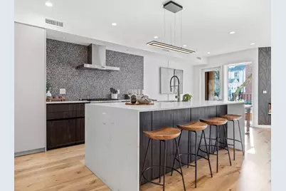 362-364 W Broadway #2, Boston, MA 02127 - Photo 1