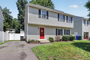 40 Bissell Ave, Springfield, MA 01119 - Photo 3