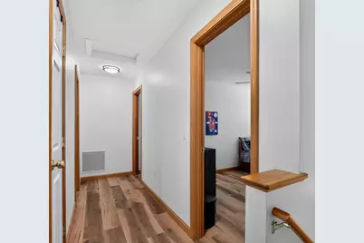 40 Bissell Ave, Springfield, MA 01119 - Photo 15
