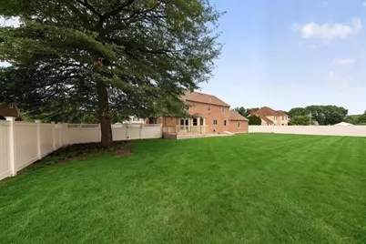 105 Liberty Bell, Weymouth, MA 02189 - Photo 21
