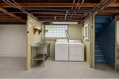 74 California St, Fall River, MA 02723 - Photo 35
