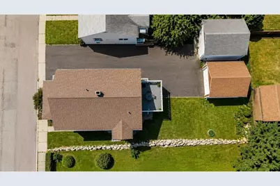 74 California St, Fall River, MA 02723 - Photo 5