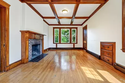 46 Oakland Street, Melrose, MA 02176 - Photo 7