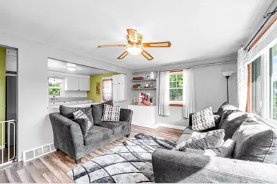 4 Cox Street, Chicopee, MA 01013 - Photo 3
