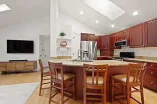 75B South Rd, Pepperell, MA 01463 - Photo 5