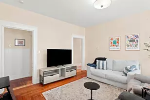 17 Dow St, Somerville, MA 02144 - Photo 3