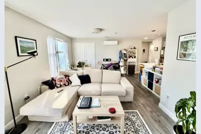 882 Mass Ave #2D, Arlington, MA 02476 - Photo 5