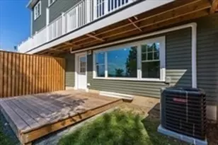 579 Summit St, Fall River, MA 02724 - Photo 23