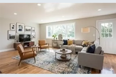 579 Summit St #3, Fall River, MA 02724 - Photo 5