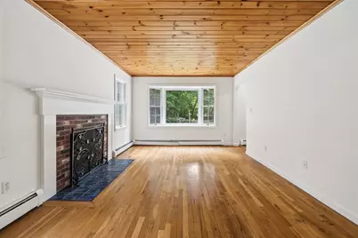 26 Foster Street, Mattapoisett, MA 02739 - Photo 9