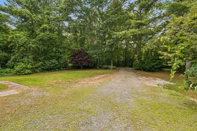 26 Foster Street, Mattapoisett, MA 02739 - Photo 23