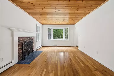 26 Foster Street, Mattapoisett, MA 02739 - Photo 9