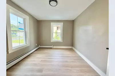 33 Mill St, Greenfield, MA 01301 - Photo 15